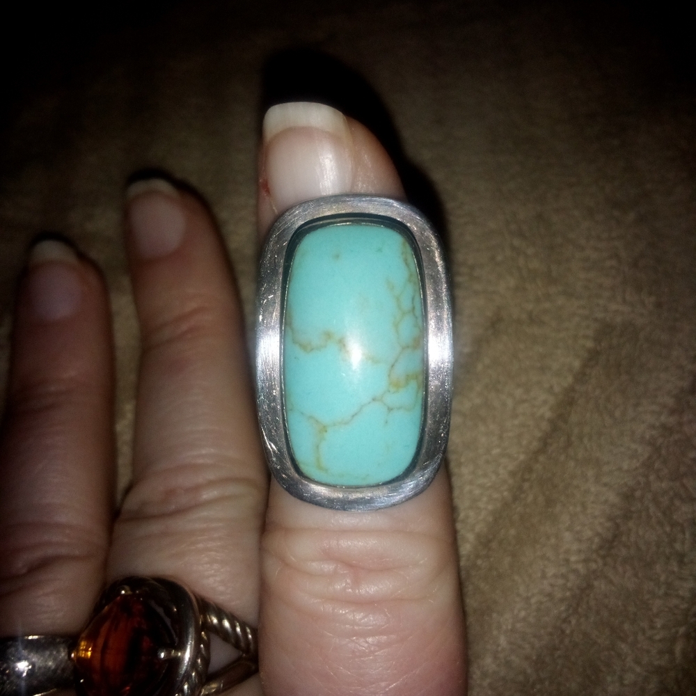 Turquoise and Sterling Silver Women's Ring Sz 8. Made in Mexico